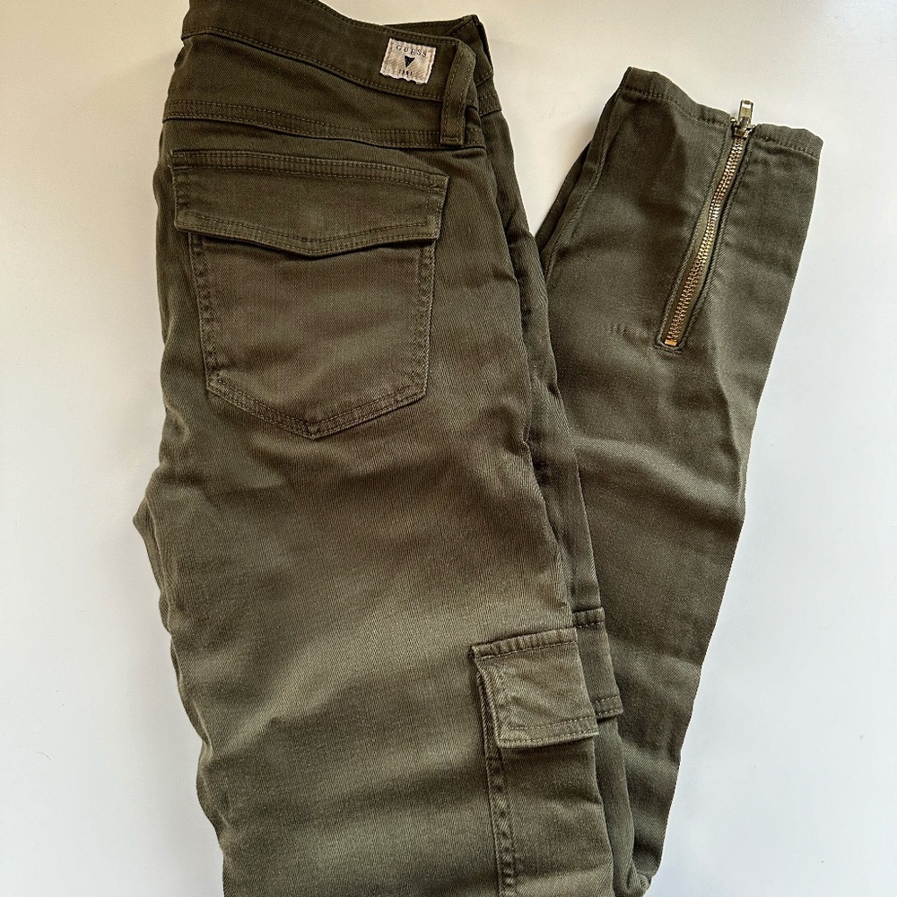 Guess Khaki Skinny Jeans Size 30